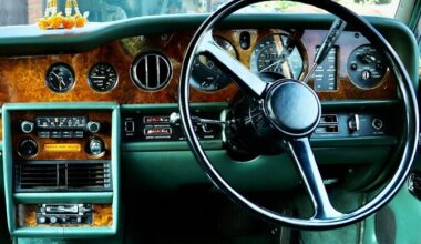 Mure ohutuse pärast toob nupud auto armatuurlauale tagasi | R2 Portaal