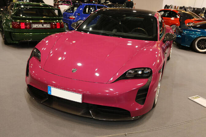 Porsche müük kukkus mullu kümnendiku võrra | Välismaa