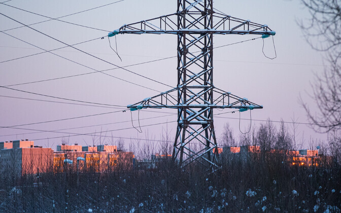Enefit: külm ja tuulevaikne ilm hoiab elektrihinnad kõrgel ka lähiajal | Eesti