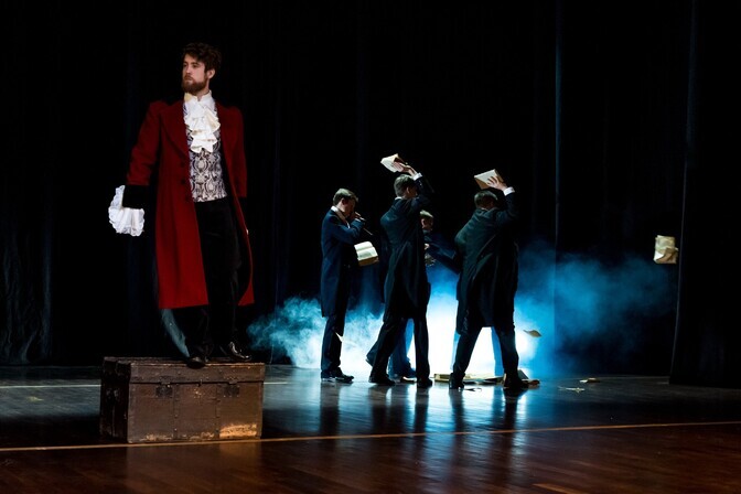 Jõhvi teatriresidentuuri esimene lavastus toob publiku ette Kotzebue elu | Teater