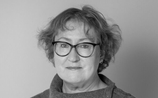 Suri kunstiteadlane Heie Treier | Kunst