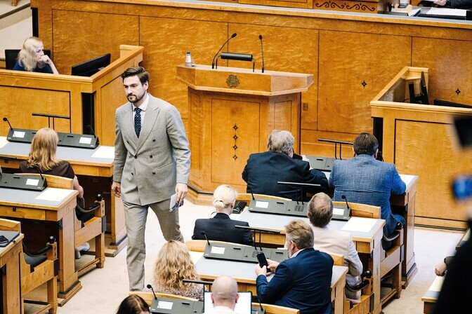 Riigikogu ei jõudnud neljapäeval Terrase umbusaldushääletuseni | Eesti