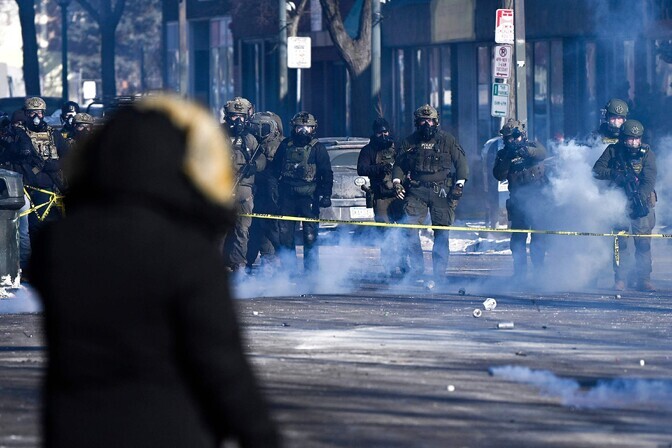 Minnesota kuberner: föderaalagendid tulistasid taas inimest | Välismaa