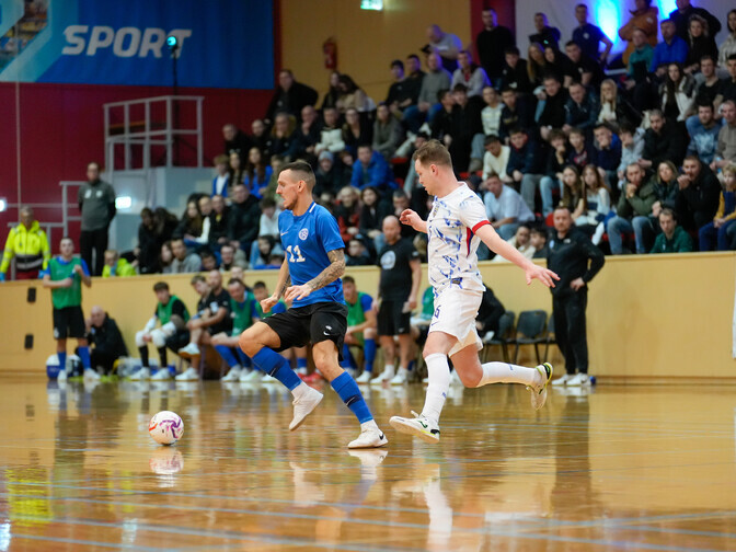 Galerii: Saalijalgpallikoondis jäi väravaterohkes mängus napilt Norrale alla | Jalgpall