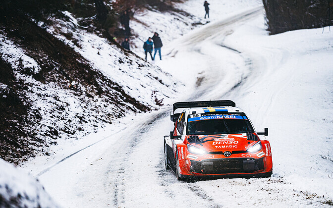 Solberg jätkab kindla liidrina, Jürgensoni kimbutas tehniline probleem | Autoralli