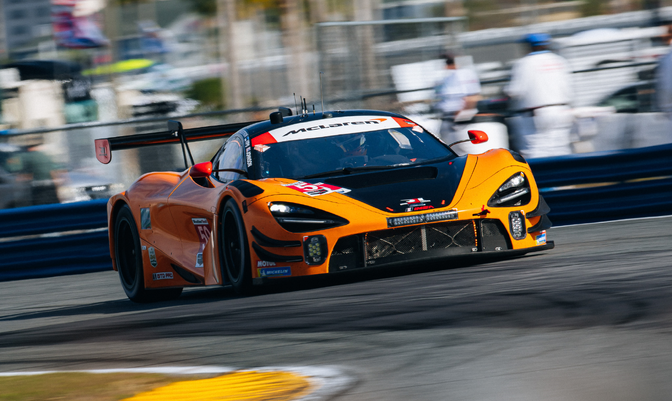 Ralf Aron ja Jüri Vips osalesid Daytona 24-tunni sõidul | Autosport