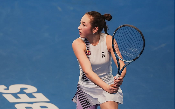 Esireket Anikina teenis edasipääsu, Malõgina väärt võidu | Tennis