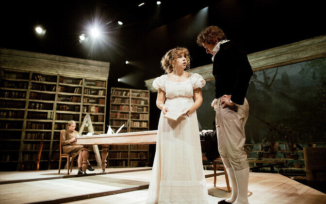 Arvustus. "Arkaadia": Londonis me tantsime valssi nagu hiired | Teater