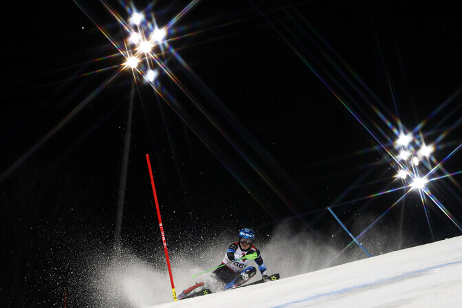 Tormis Laine tegi esimesel laskumisel vea ja katkestas | Mäesuusatamine