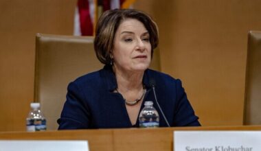 Demokraadist senaator Klobuchar kandideerib Minnesota kuberneriks | Välismaa
