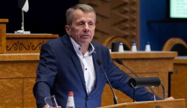 Rahandusminister J&uuml;rgen Ligi t&otilde;des, et probleem teise pensionisamba l&otilde;hkumisel polnud ainult paari mehe kinnism&otilde;te, vaid teise samba reeglid olid j&auml;igad.