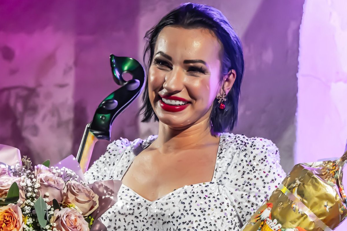 Palju õnne! Silvia Ilves kinnitab, et kihlus jõulude eel oma kallimaga