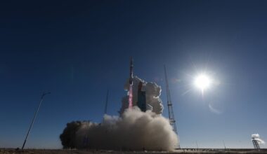 Peagi naaseb Maa atmosfääri ebatavaliselt suur kosmoseobjekt, mis võib häirida lennuliiklust