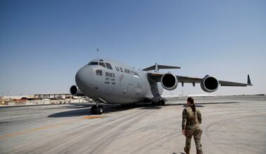 Iraan hoiatas vastuse eest Trumpi võimalikule rünnakule ja USA viib osa isikkoosseisust Lähis-Ida baasidest ära