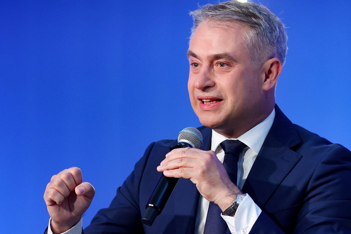 Ministri sõnul ähvardas Poolat Vene küberrünnaku tõttu elektrita jäämine