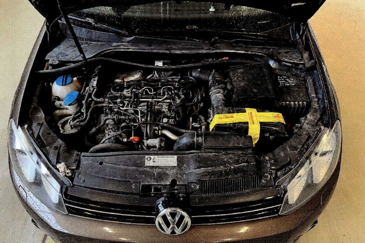 FOTOD | Leedu kriminaal tõi auto kapoti all Eestisse rohkesti zombistavat narkootikumi