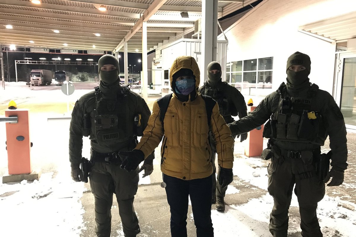 Kaitsepolitsei saatis julgeolekukaalutlustel riigist välja Vene armeeteenistuja - Delfi