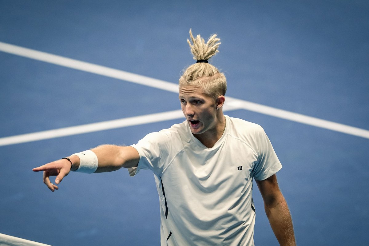 Glinkal vedas Austraalia lahtiste loosiga, Lajal läheb kokku asetatud itaallasega