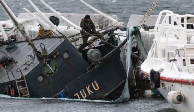 FOTOD | Õppelaev Juku kerkib merepõhjast, töid raskendavad karmid ilmaolud - Maaleht