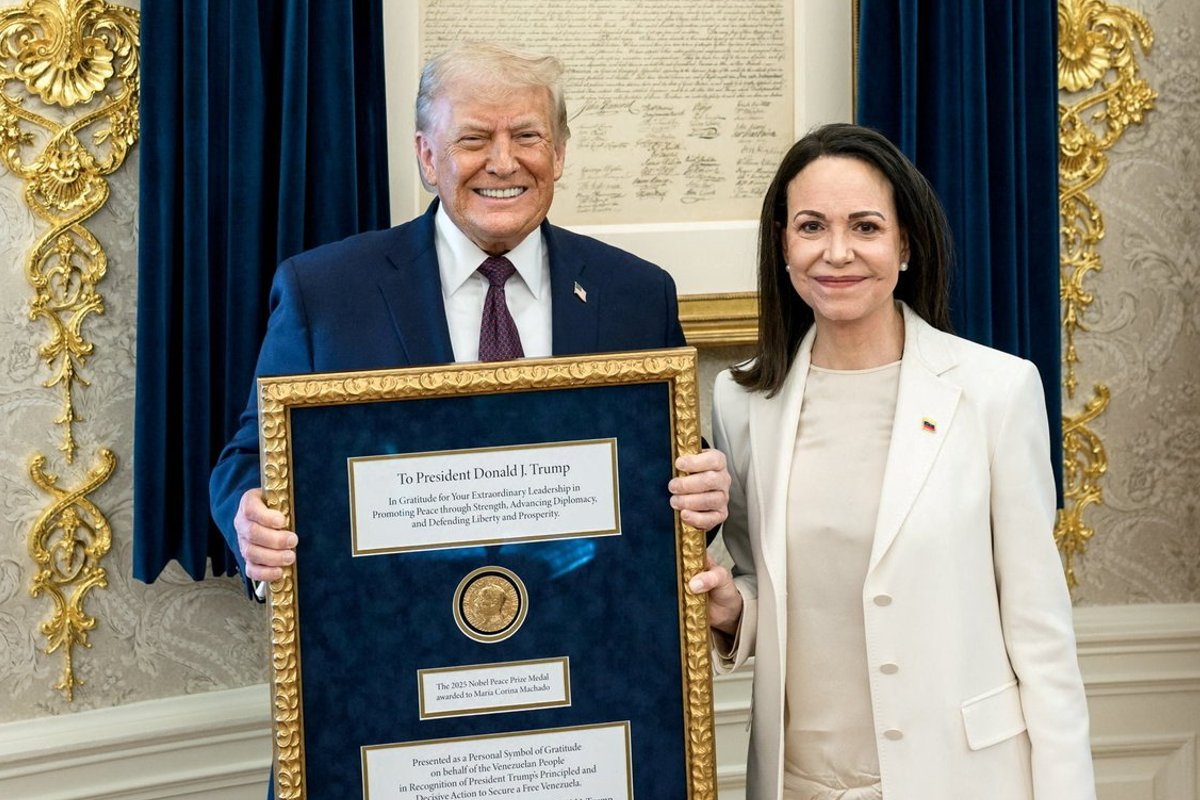 Venezuela opositsiooniliider kinkis oma Nobeli rahupreemia medali Trumpile