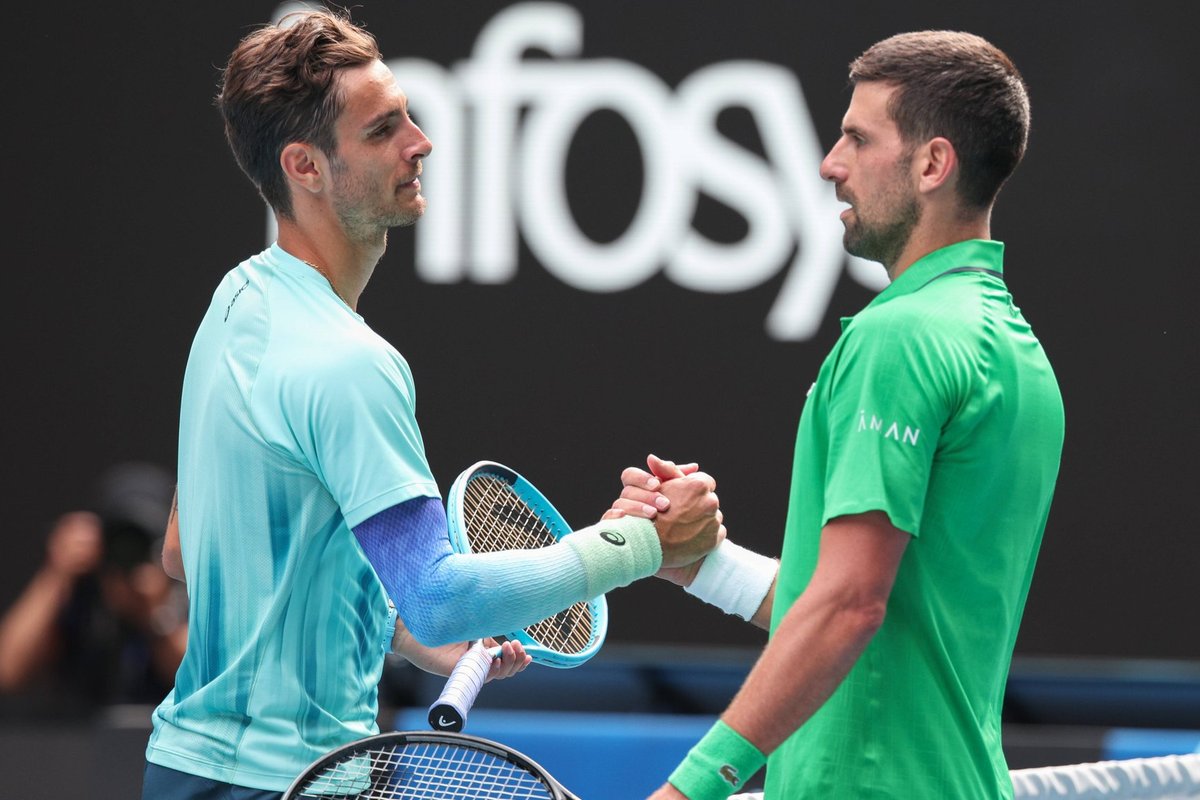 Draama Melbourne'is! Kaks esimest setti kaotanud Djokovic pääses Musetti vigastuse tõttu poolfinaali