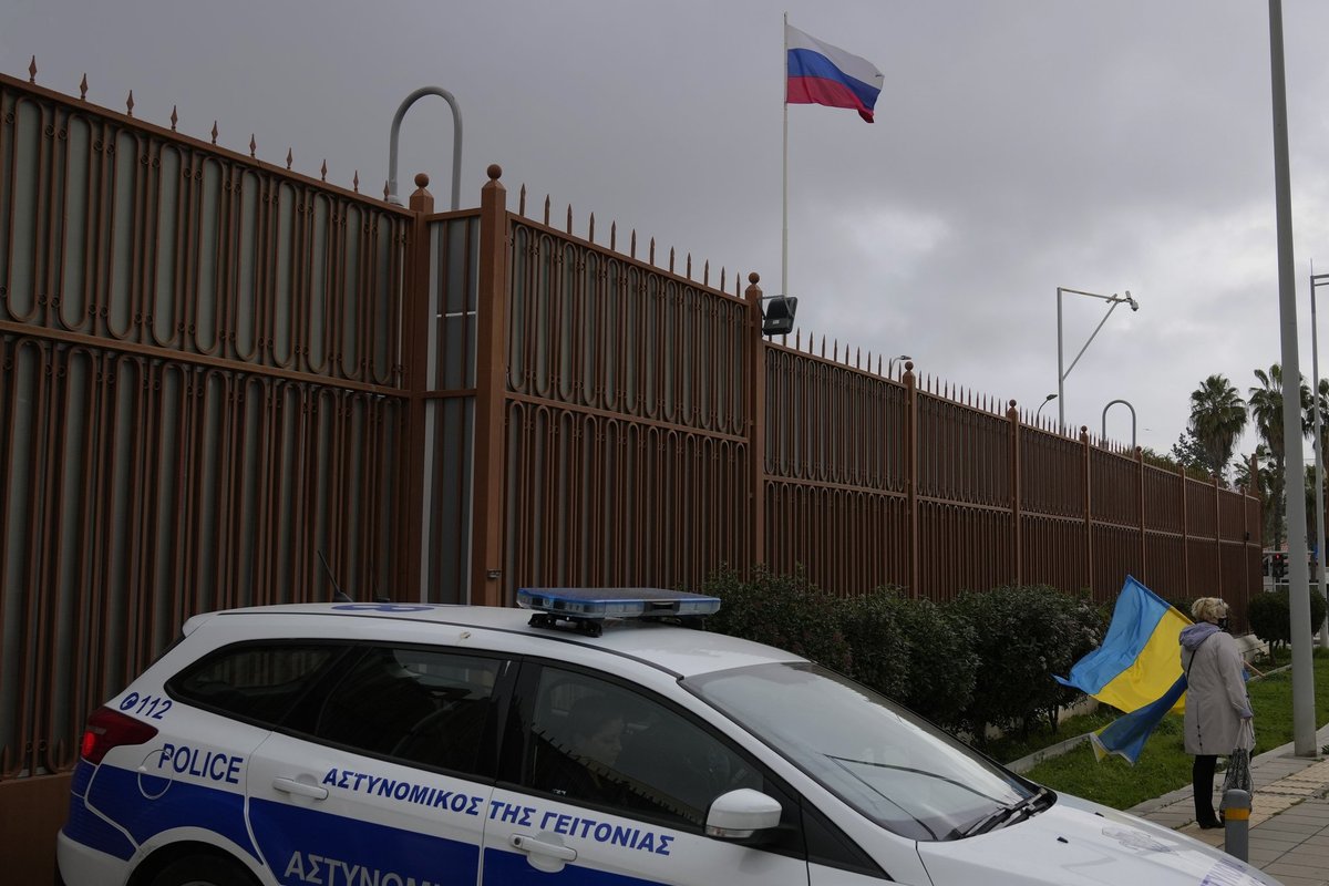 Spioonidraama Küprosel. Vene „diplomaadi“ ja väetisemiljonäri salapärasele surmale järgnes korruptsiooniskandaal