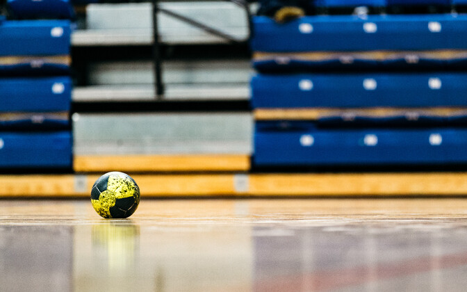 Küprose käsipallikoondise buss sattus teel Põlvasse liiklusõnnetusse | Käsipalli Eesti koondis