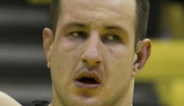 nägin silmanurgast, kuidas rusikas minu poole liikus