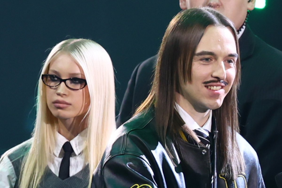 VIDEO JA FOTOD | Täielik üllatus! Vaata, kuidas Tommy Cash oma kaaskonnaga EMA-le sisenes. Silma torkas tema modellist pruut