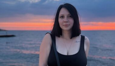 Samal ajal, kui arstid võitlesid vastsündinu elu eest, mõisteti tema ema ja vanaema riigireetmise eest 12 aastaks vangi