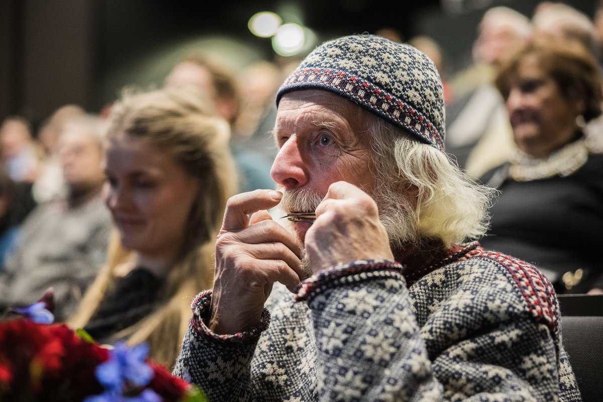 FOTOD | Kumus tähistati Mark Soosaare 80. sünnipäeva. Filmimees sai kingiks kaks kitse Aafrikas