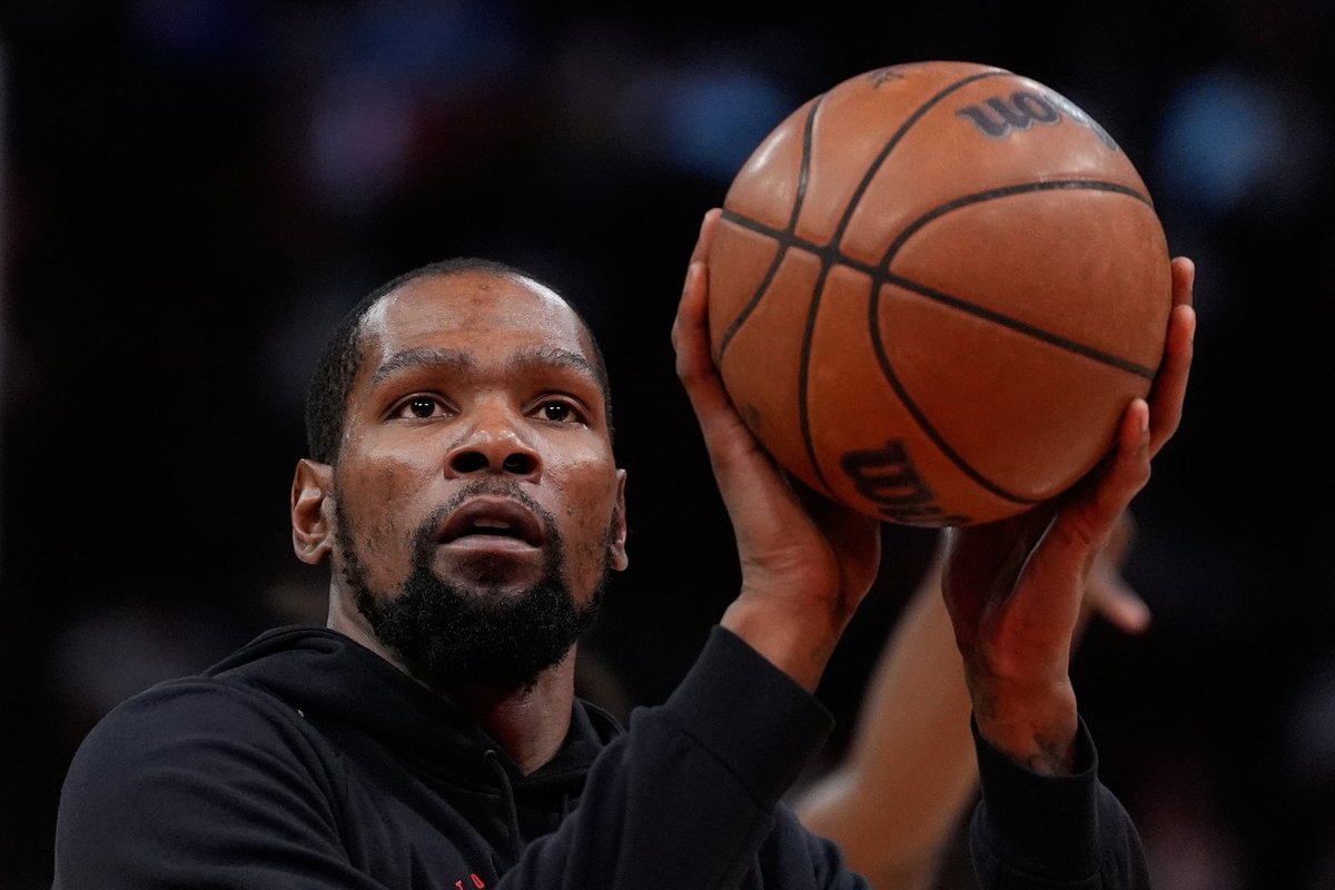 Kevin Durant tõusis NBA kõigi aegade punktiarvestuses kuuendaks