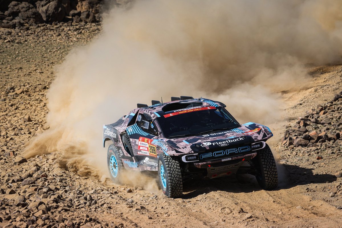 Serderidis ja Munster tegid Dakari rallil tõsise avarii ning pidid katkestama, Lategan tõusis liidriks