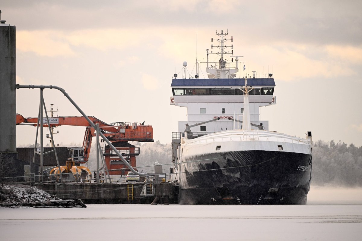 Kaks Elisa kaabli lõhkumises kahtlustatud isikut võeti Soomes vahi alla