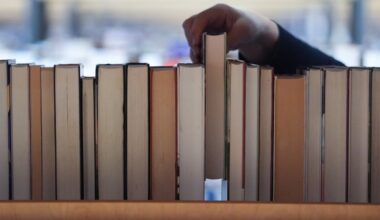 Palestiina päritolu autori kutse tühistamine ajendas osalejaid boikoteerima Adelaide’i kirjanike festivali