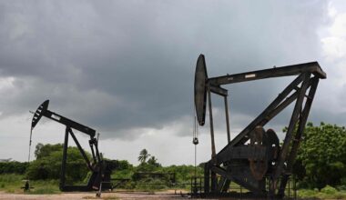 Naftakraanid valla: USA tegi Venezuela varadega esimese suurtehingu