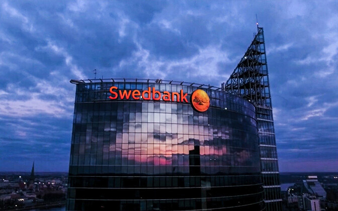 "Pealtnägija": Swedbank teenindas kahtlaseid oligarhe arvatust märksa kauem | Eesti