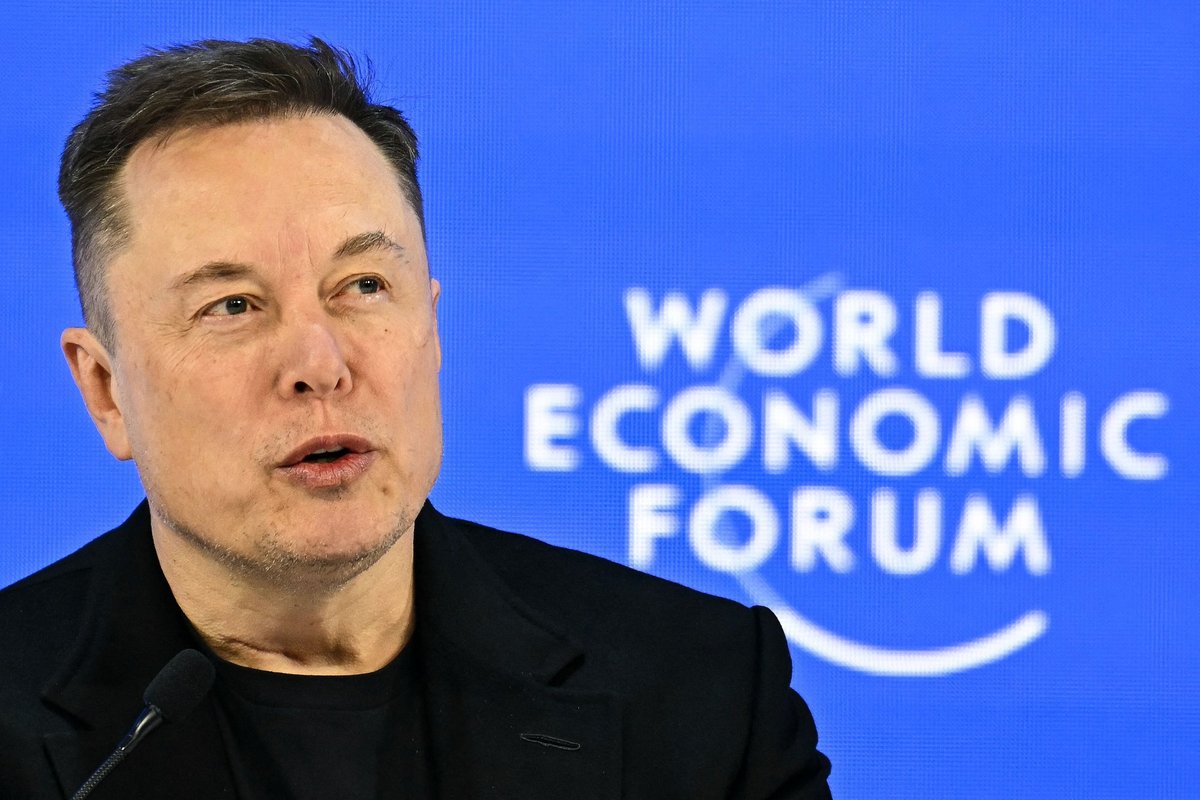 Bloomberg: Musk kaalub SpaceX-i ühendamist Tesla või tehisintellekti idufirmaga xAI