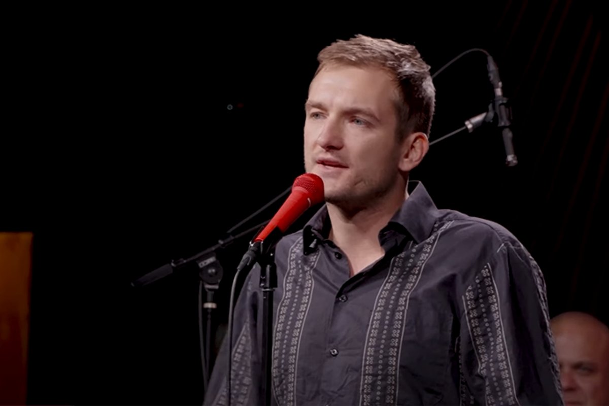 ÜLEVAADE | Nalja nabani! Eesti koomikud kostitavad Ari Mattit sünnipäeva puhul humoorikate fotodega