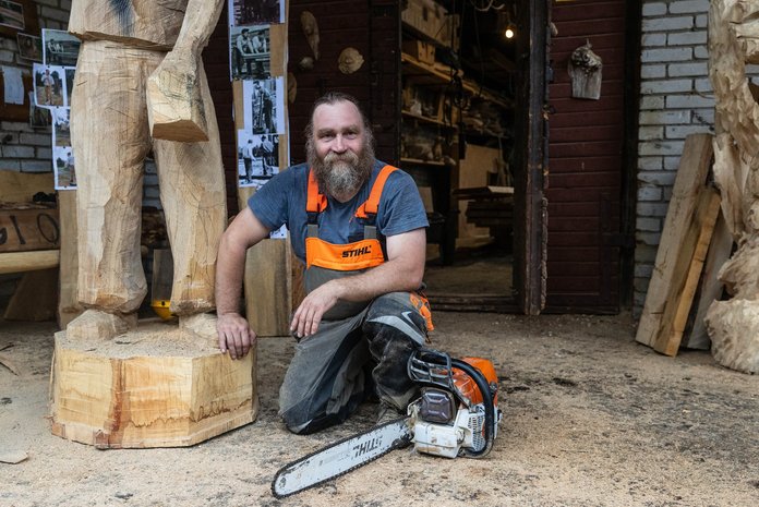 Andres Rattasepp tööhoos