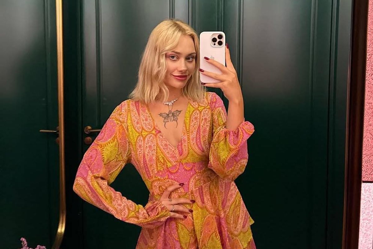 Dubais raskelt vigastada saanud Ukraina modell sai ratastoolist priiks ja on taas jalul