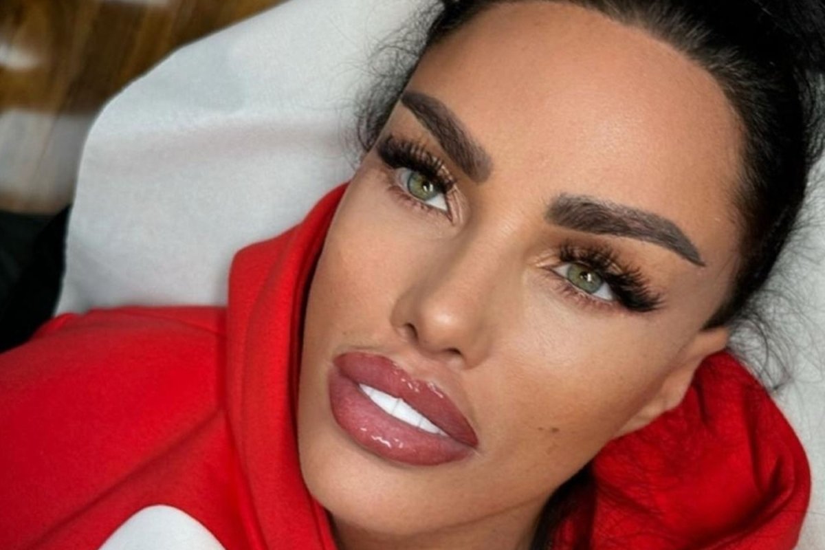 FOTOD | Üheksas sõrmus! Endine modell Katie Price kihlus uue kallimaga vaid nädal pärast lahkuminekut