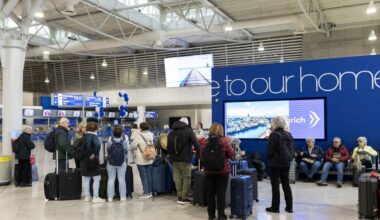 Kõik Kreekasse saabuvad ja sealt väljuvad lennureisid peatati, riigi teatel tekkisid probleemid raadiosidega