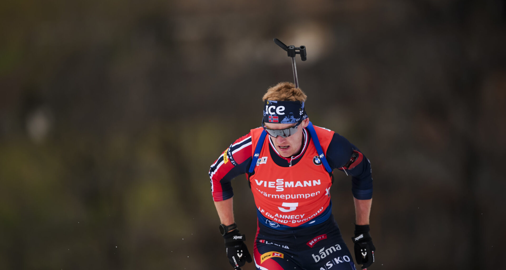 Surma põhjus on endiselt ebaselge, politsei jätkab Bakkeni uurimist