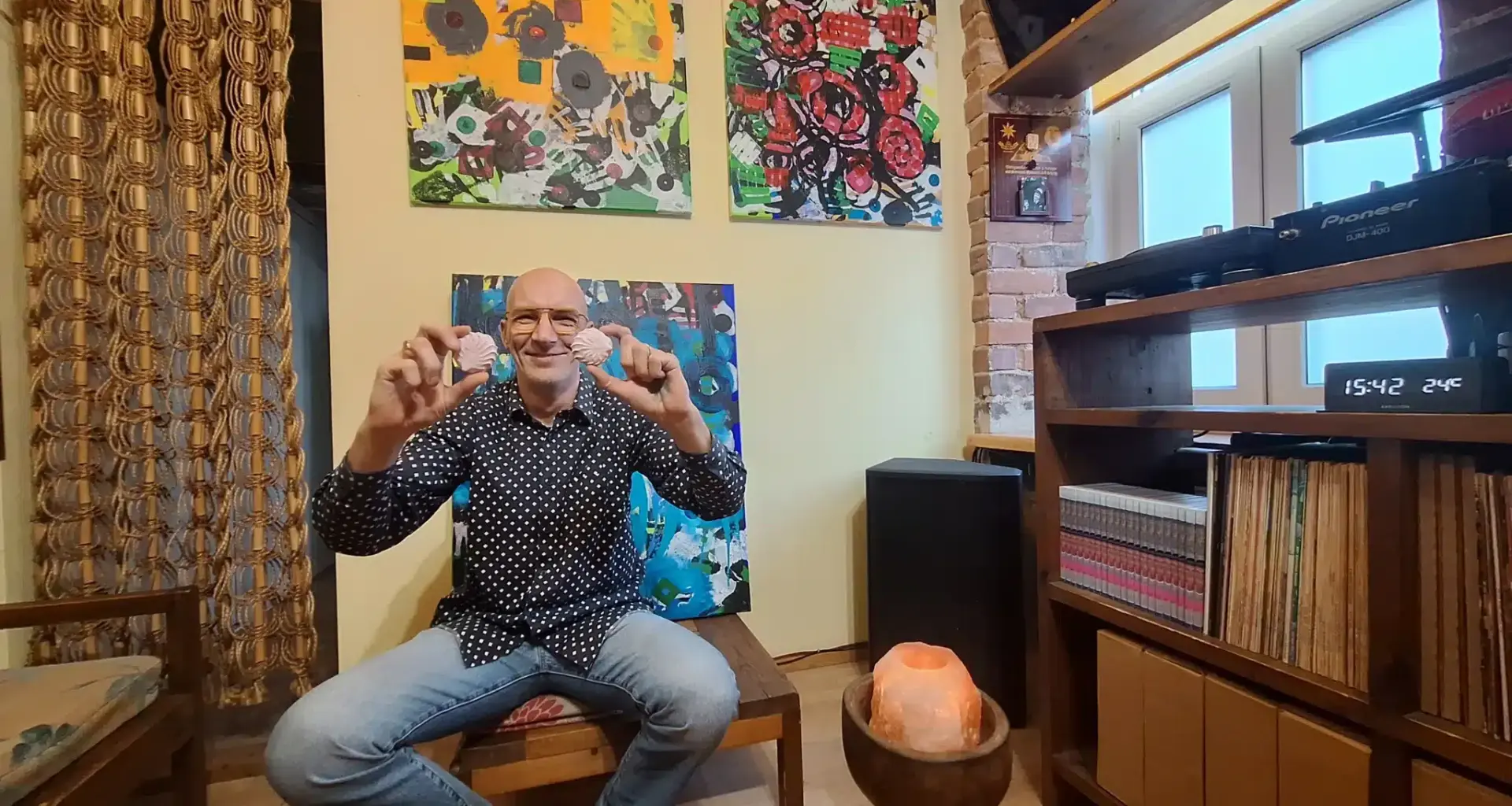 Tarrvi Laamann: mulle meeldivad abstraktsioonid ja rütmid. "Atekates" – Edasi