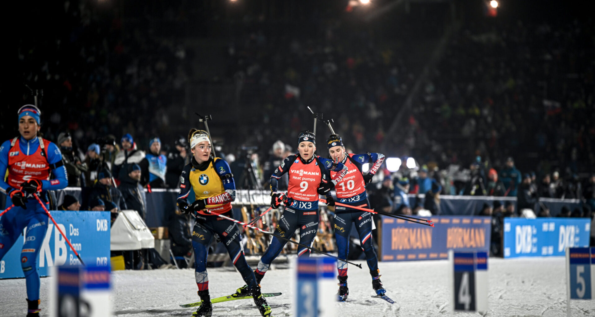 Simon särab Nové Město - ProXCskiingi 12.5 km pikkusel ühisstardil