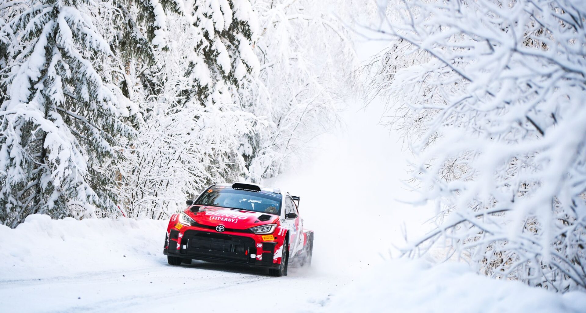 Jaspar Vaher / Rait Jansen ja Patrick Enok / Silver Simm lõpetasid Arctic Lapland Rally avapäeva klassi kaheksa parema seas
