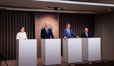 OTSEPILT | Valitsuse pressikonverentsil osalevad Michal ja kolm ministrit - Delfi