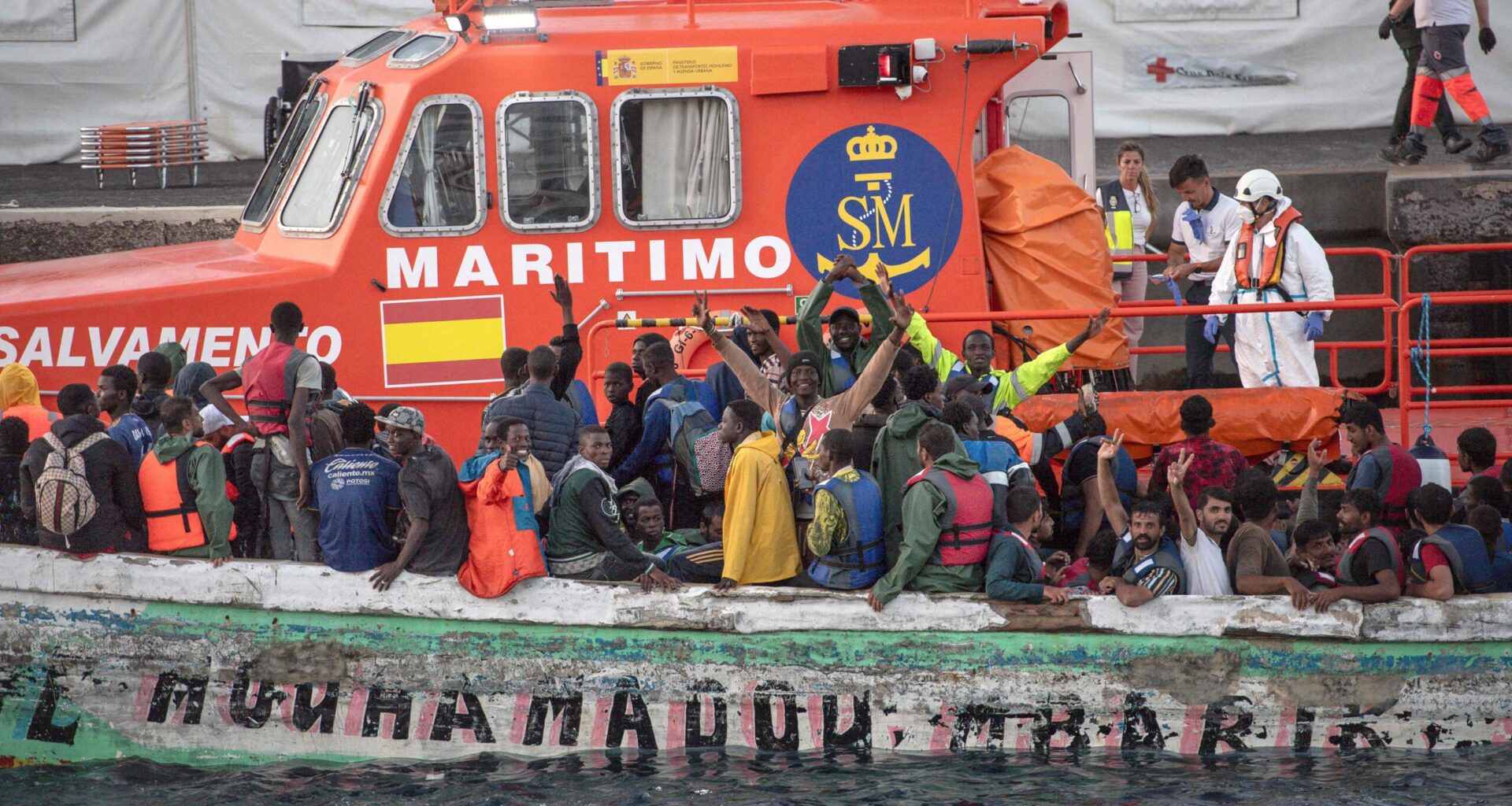 Hispaania vasakäärmuslased tõrjuvad konservatiive seadusetu massirände seadustamisega