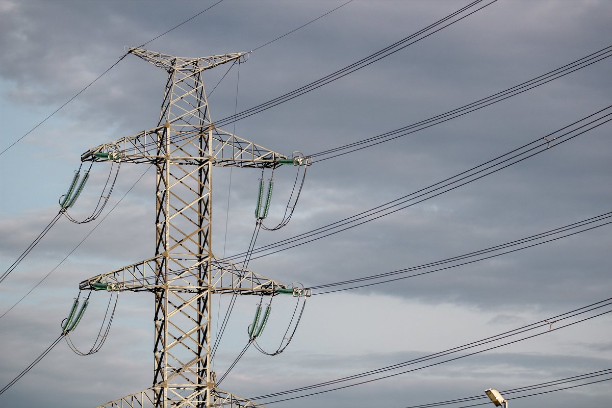 Eesti elektrisüsteemi tabas hirmuäratav olukord: ühe hetkega kadus võrgust nelja Auvere jagu elektrit